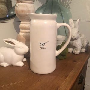 Rae Dunn Icon Pour Pitcher